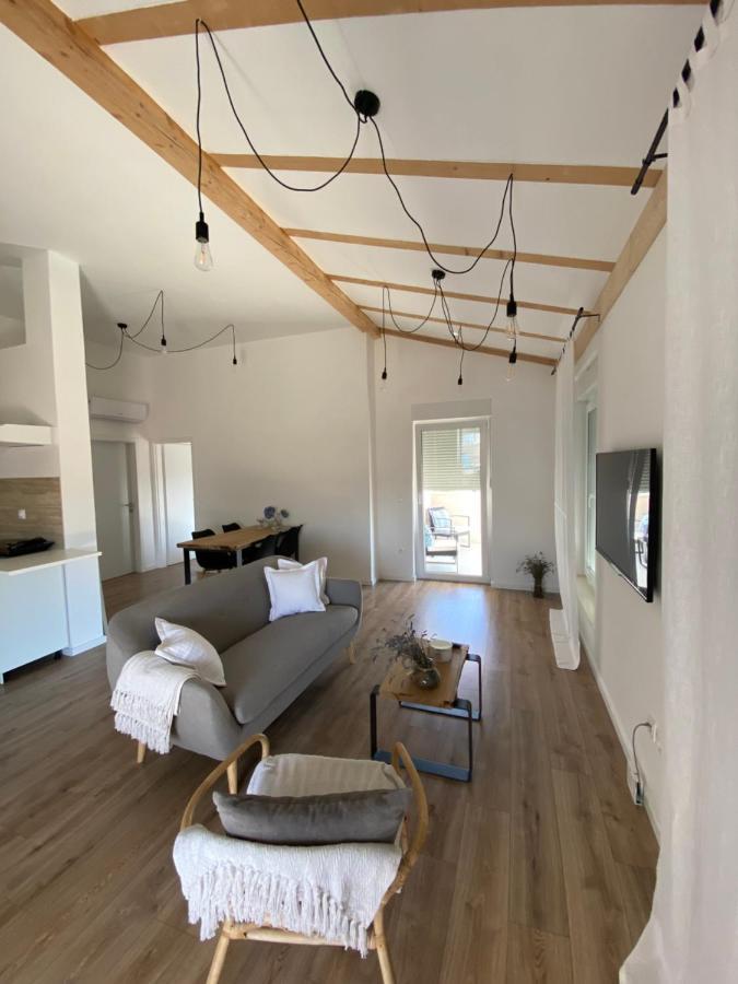 Twenty-Punat Apartments المظهر الخارجي الصورة