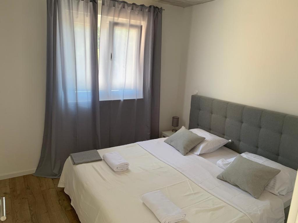 Twenty-Punat Apartments المظهر الخارجي الصورة